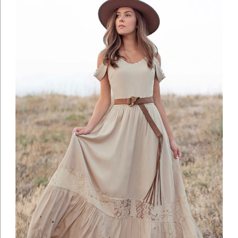 Joyfolie coral dress in taupe ecru NWT